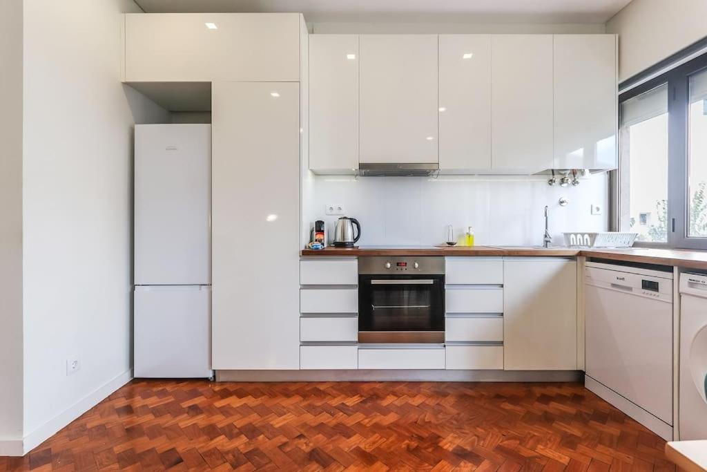 Vita Portucale ! Ajuda Delight