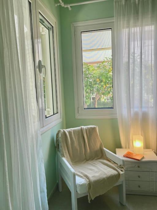 Feels like home (Vari)