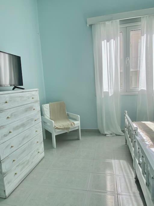 Feels like home (Vari)