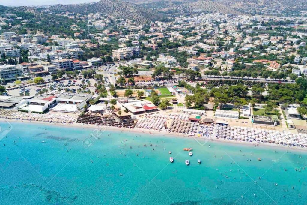 Feels like home (Vari)