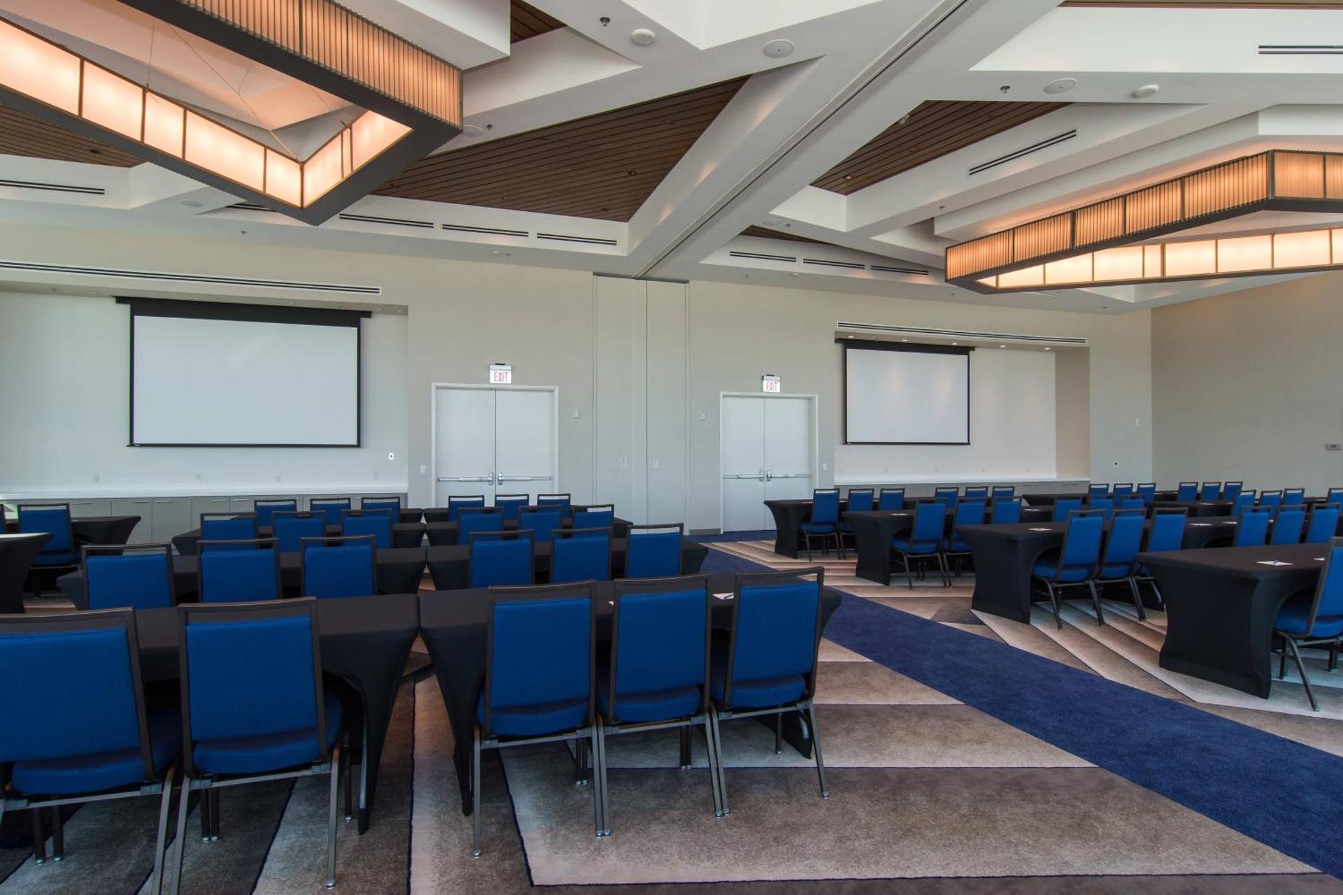 Meeting/conference room