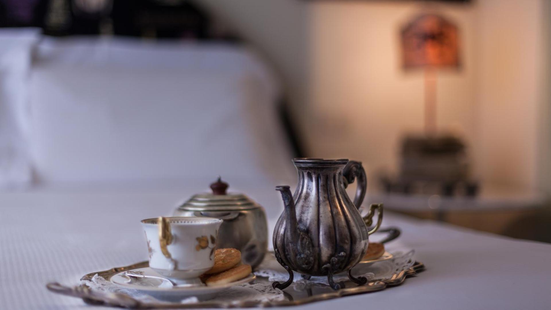 Coffee/tea facilities