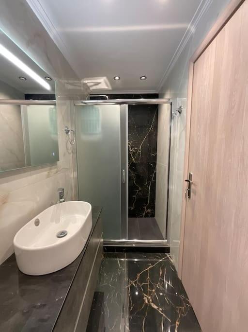 Seafront Luxury Apartment