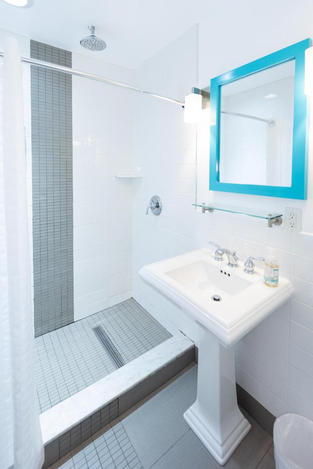 King Room with Balcony - Pet Friendly 