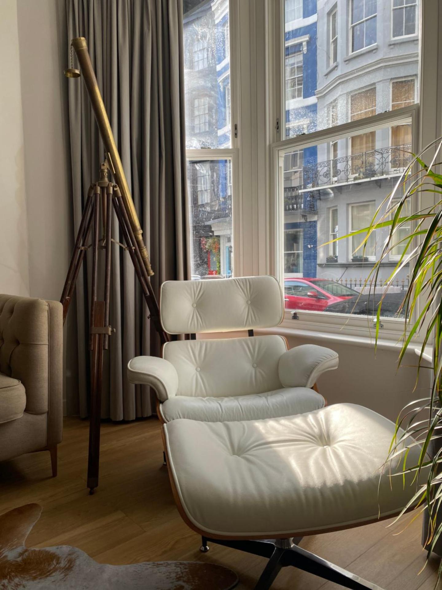 Contemporary Residence by Salt Life with free parking