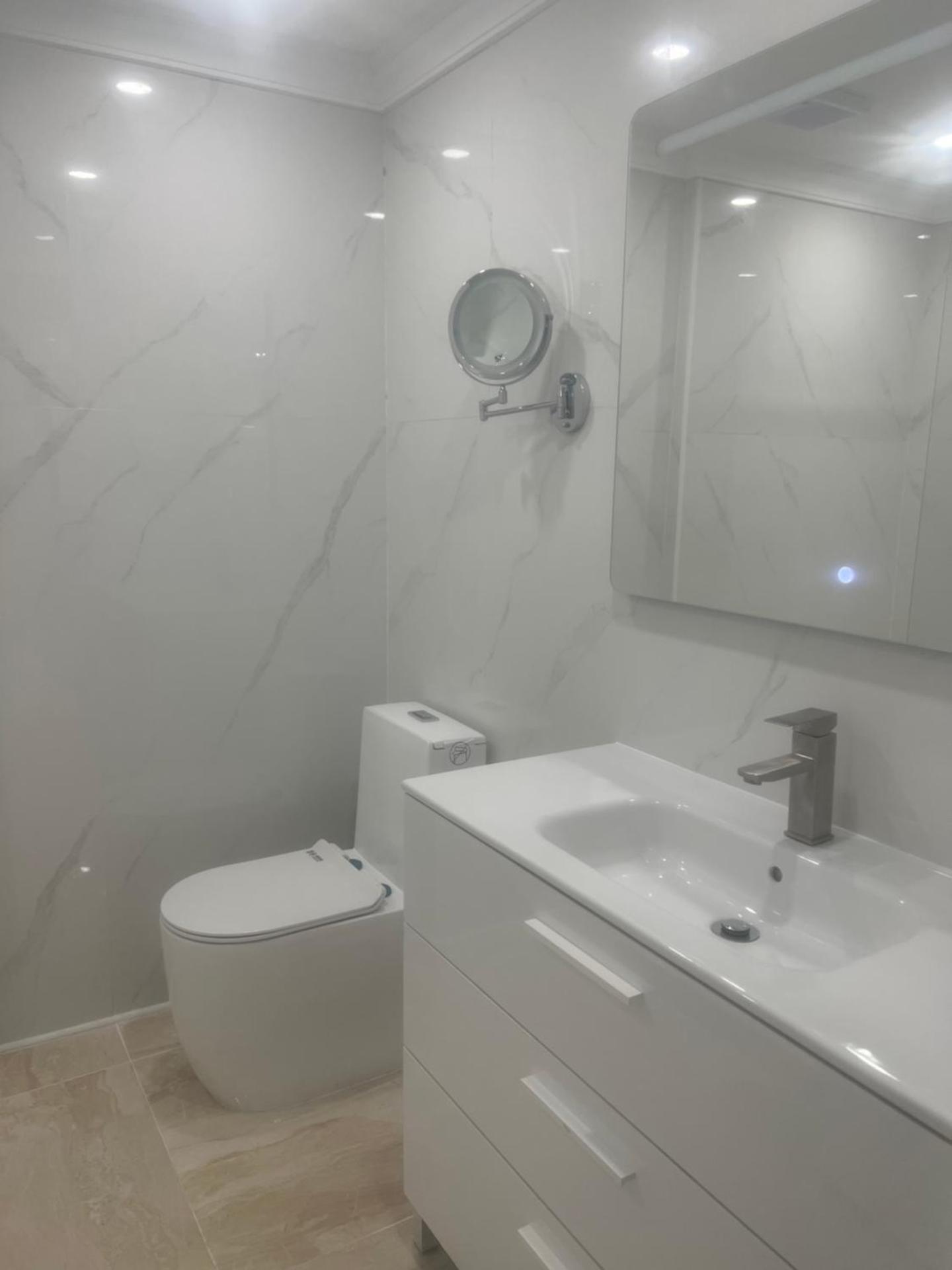 Limin Hostel Capsules