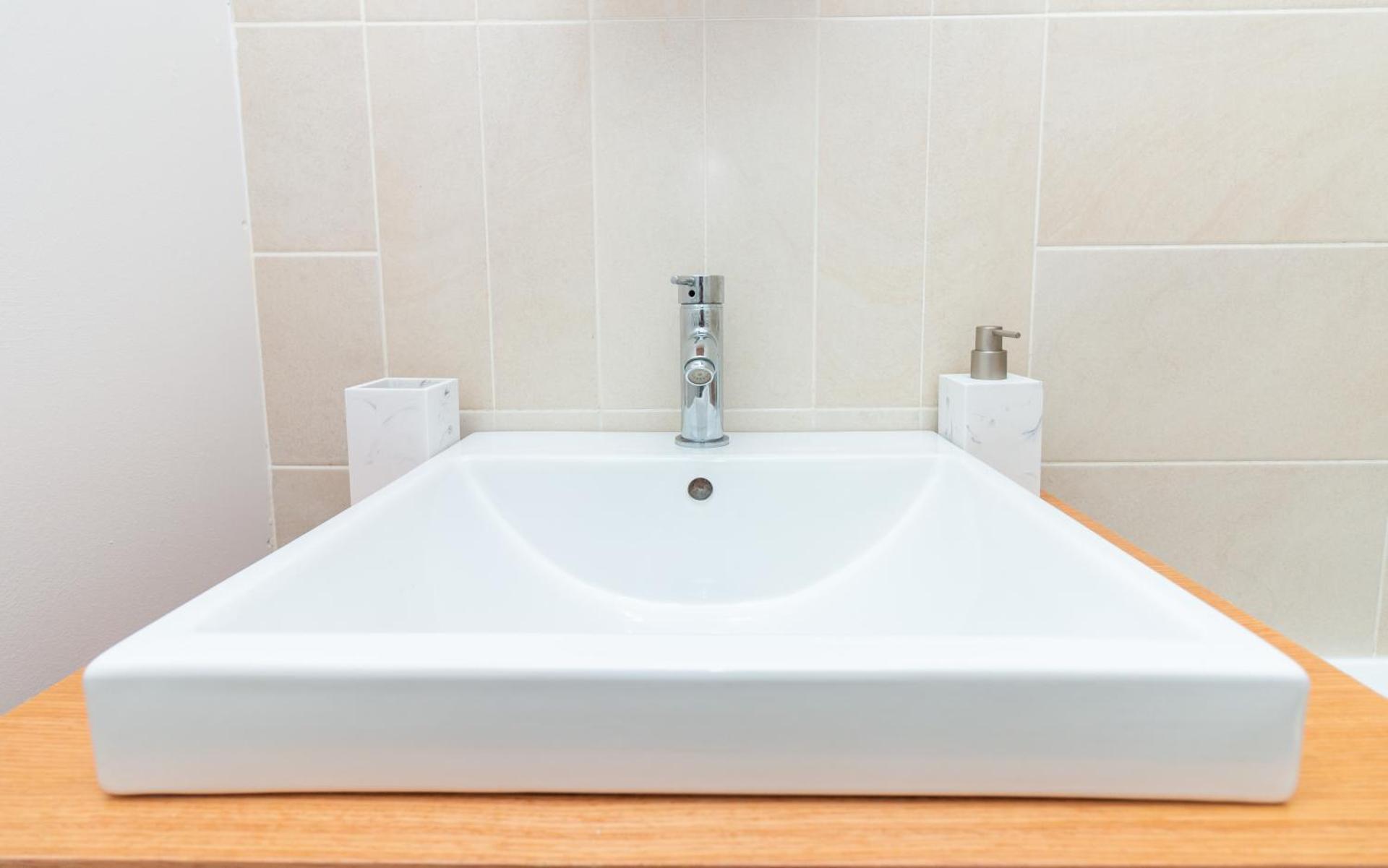 D'City Apartment, up to 5 guests