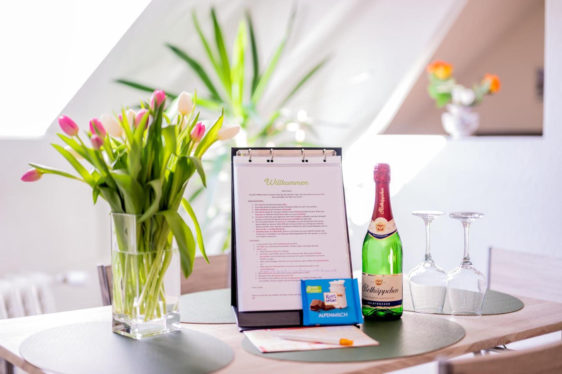 Waldblickwohnung mit Gartensauna und Kamin