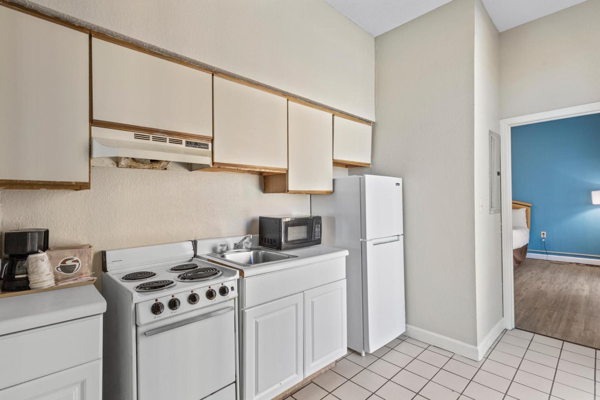 Oceanfront 2 Bedroom Suite