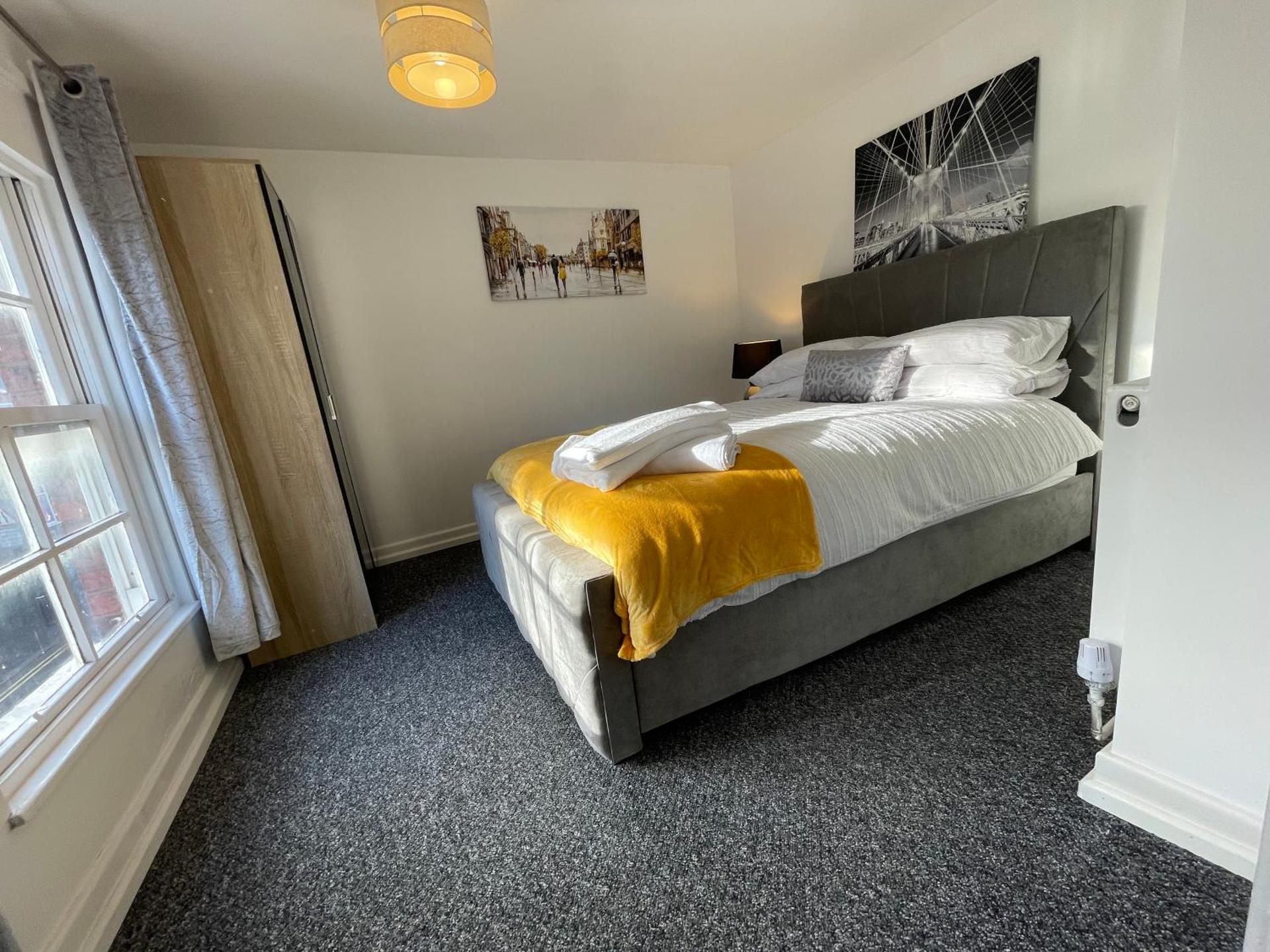 Traditional with Views