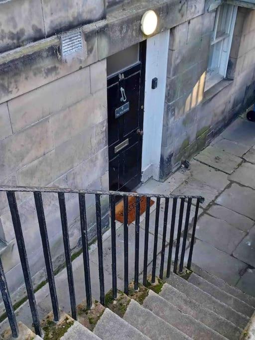 The Wee Room -Stay Where All St Andrews is on the Doorstep!