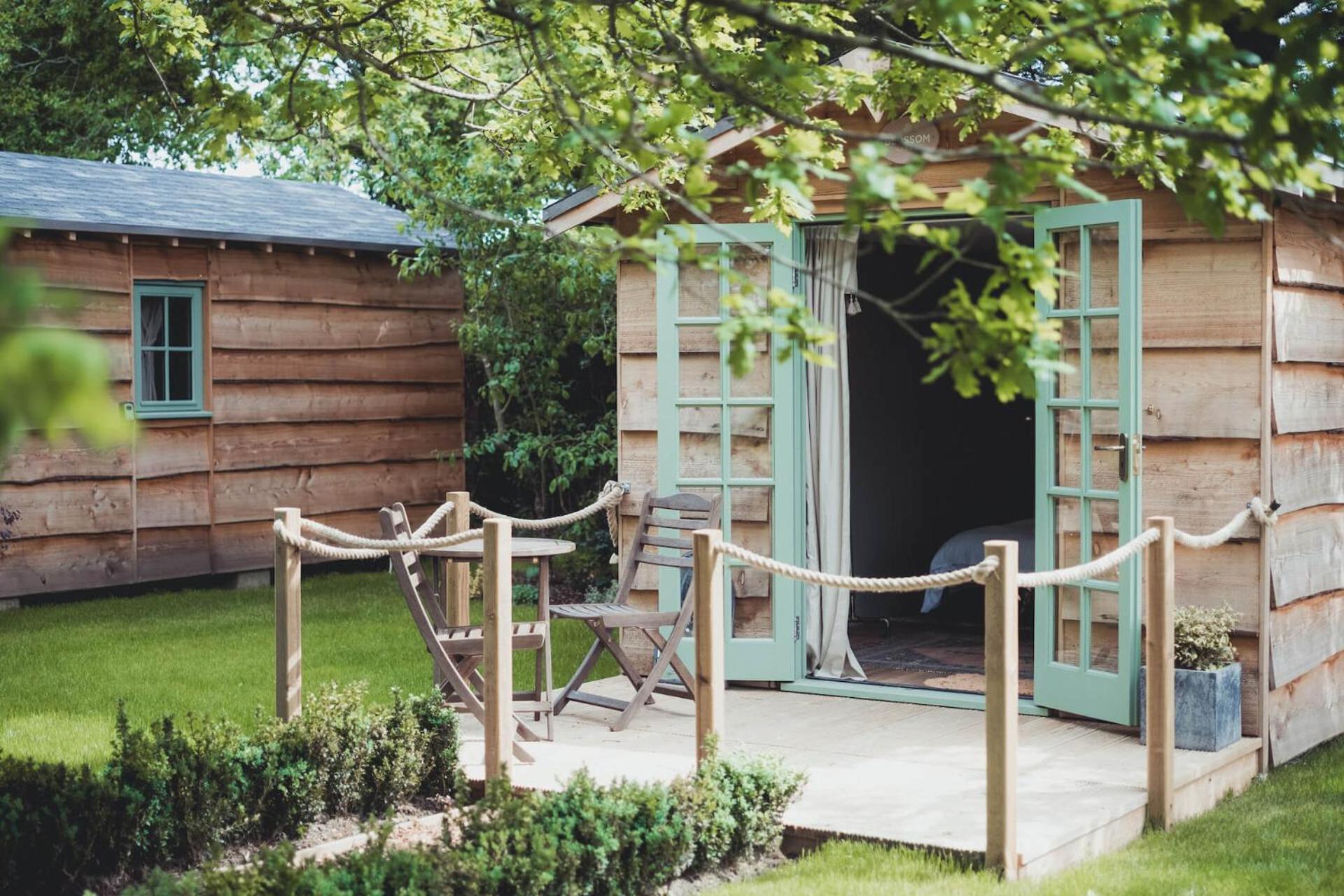 Toad Hall Lodges - Luxury Glamping Lodges Near Southwold!