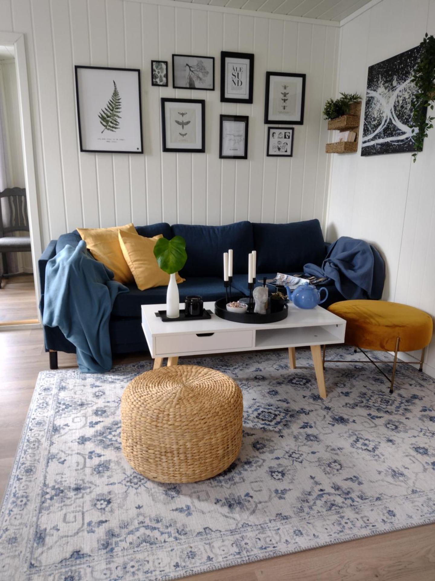 Light home apartment Alesund with free parking