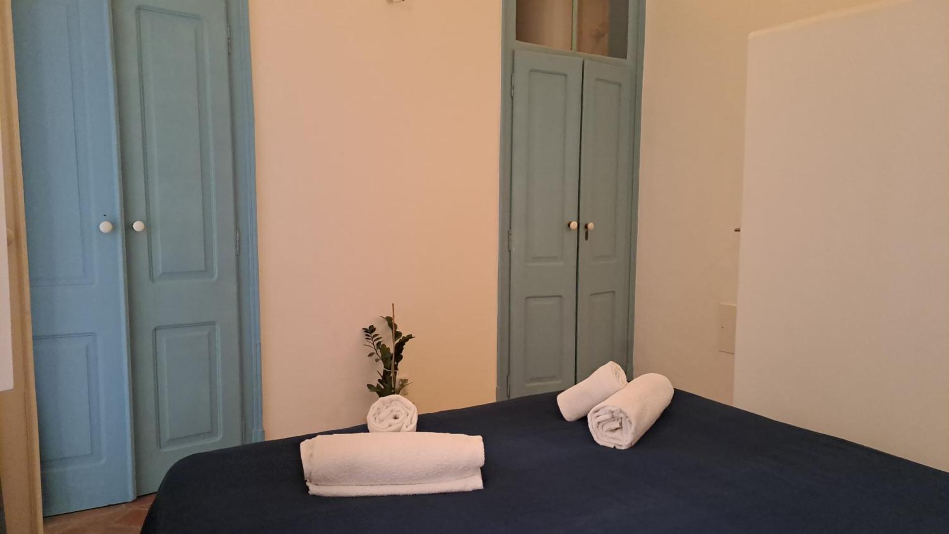 OlhãOmirante Guesthouse