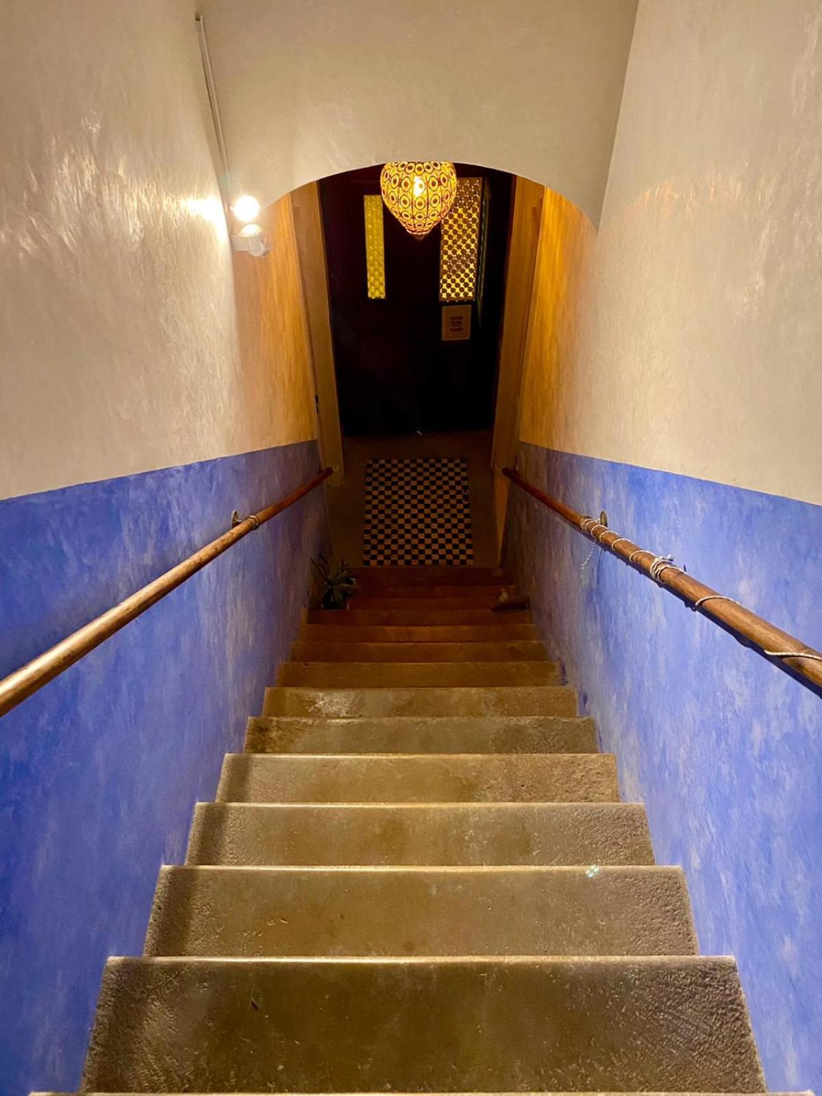 OlhãOmirante Guesthouse