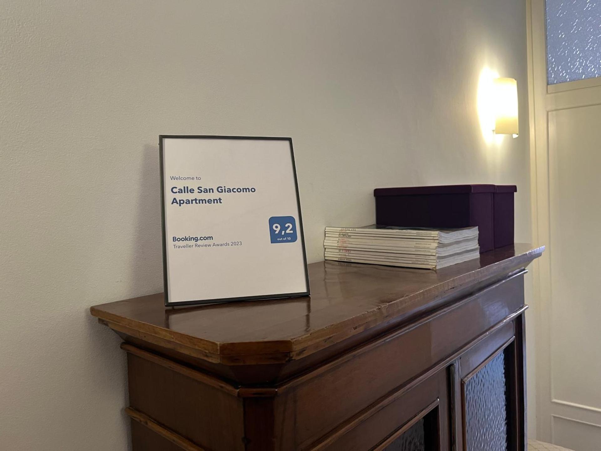 Calle San Giacomo Apartment