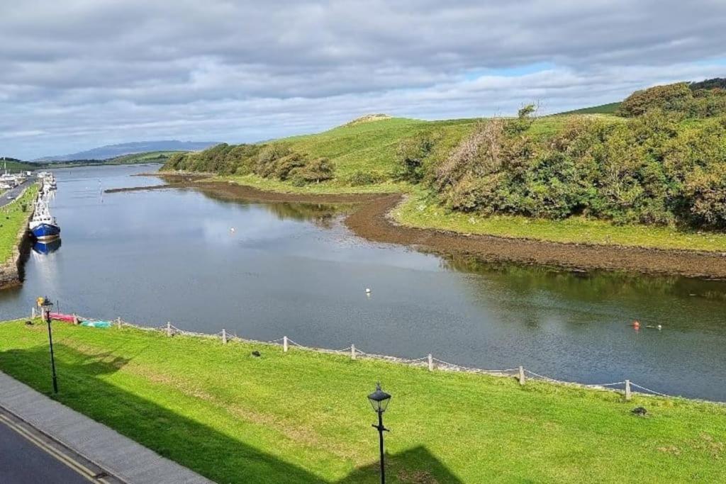 2 Bed Gated Apartment Westport 15 The Anchorage The Quay F28 V342
