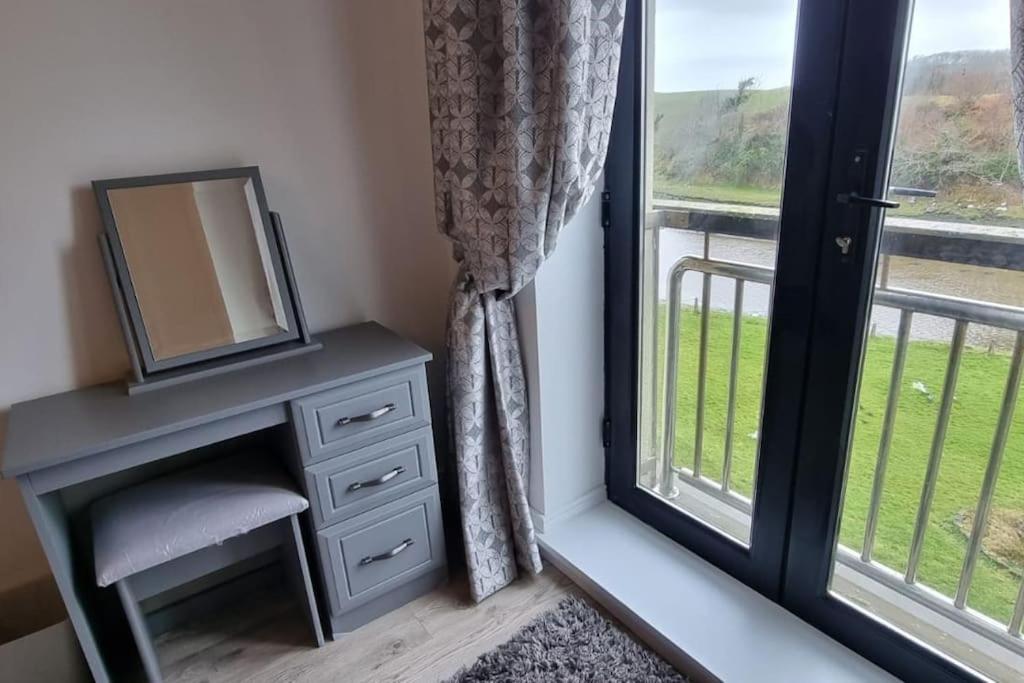 2 Bed Gated Apartment Westport 15 The Anchorage The Quay F28 V342