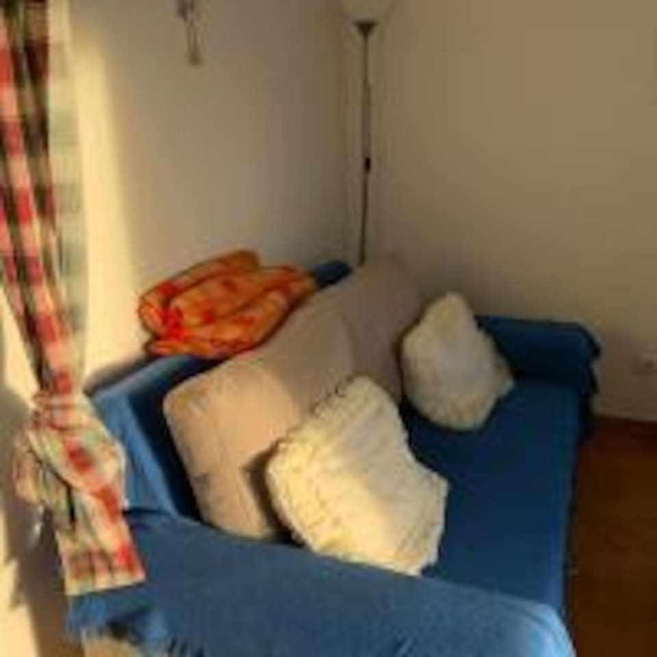 Casinha em frente à Lagoa