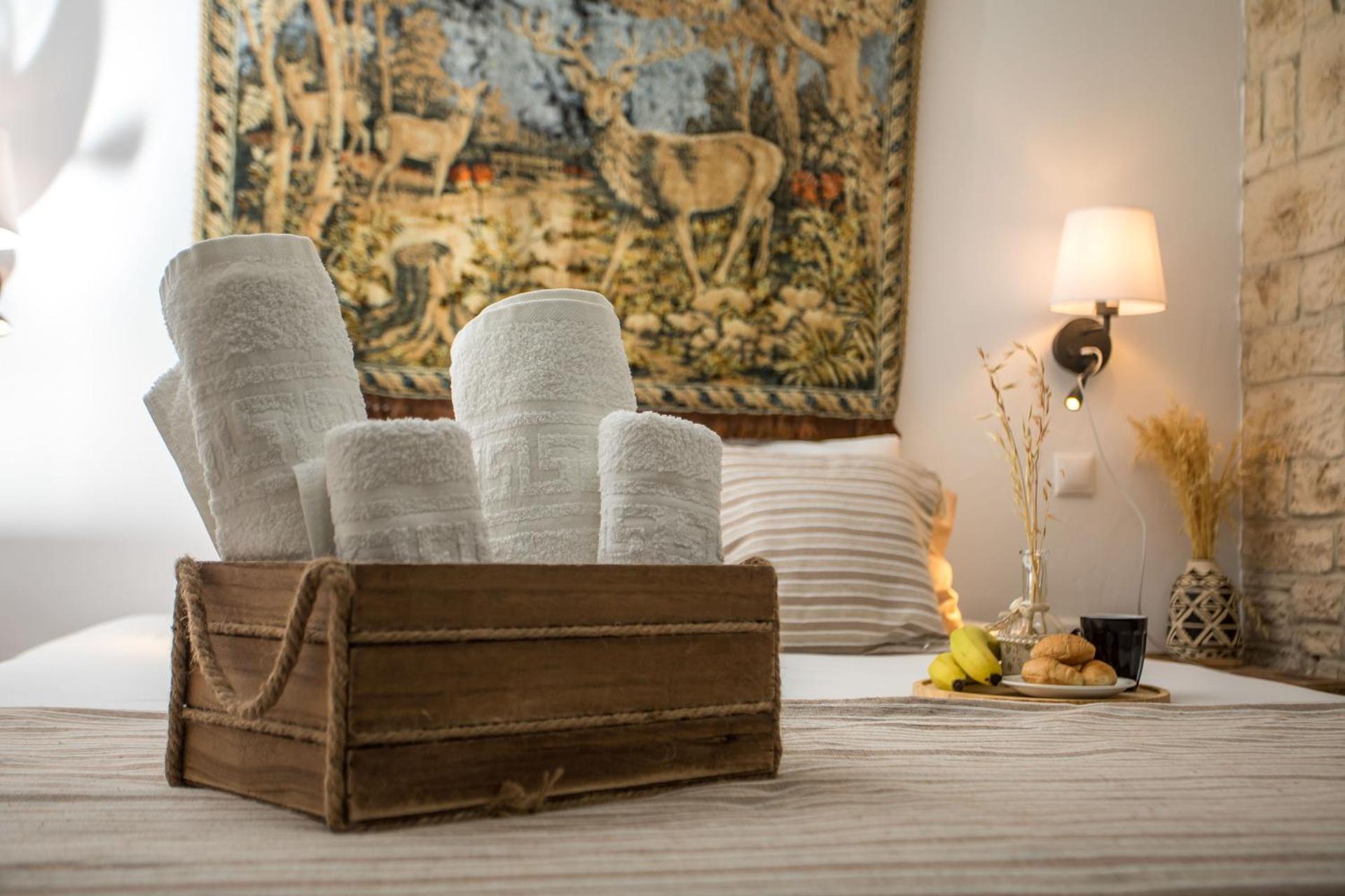 Anna's House Traditional