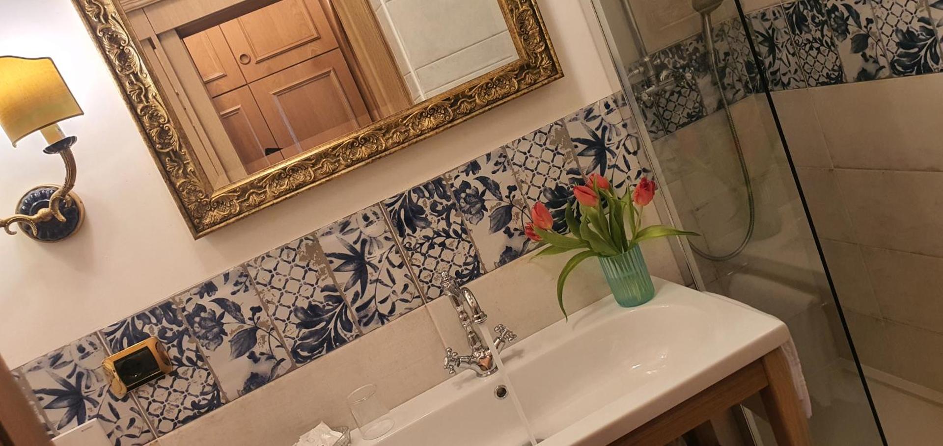 Deluxe Single Room with Balcony