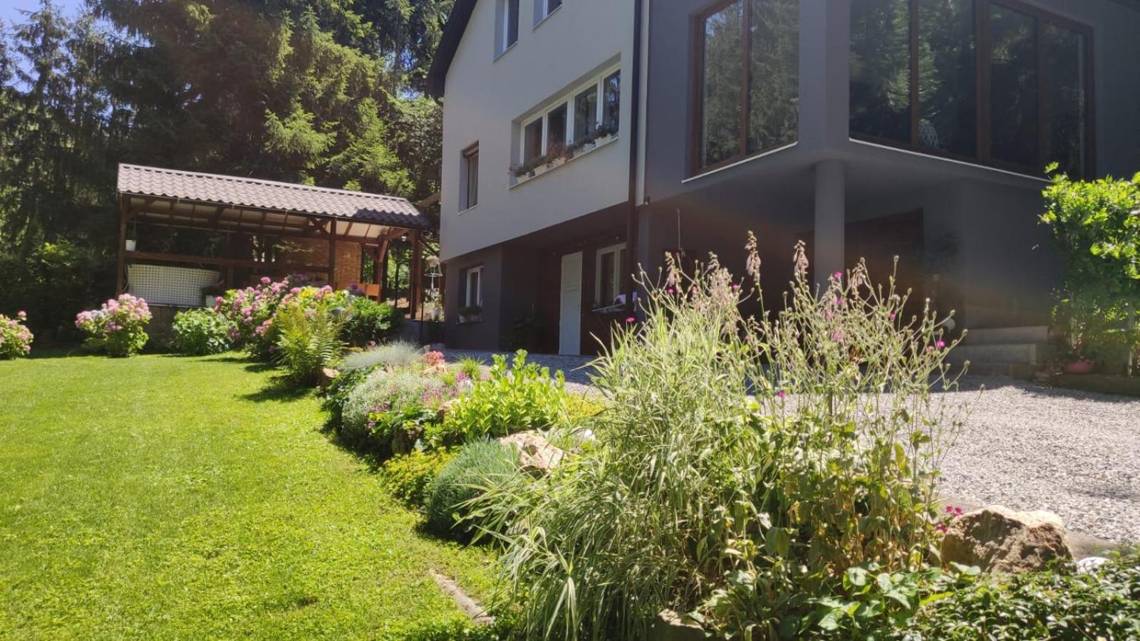 Villa-Apartments Bognar