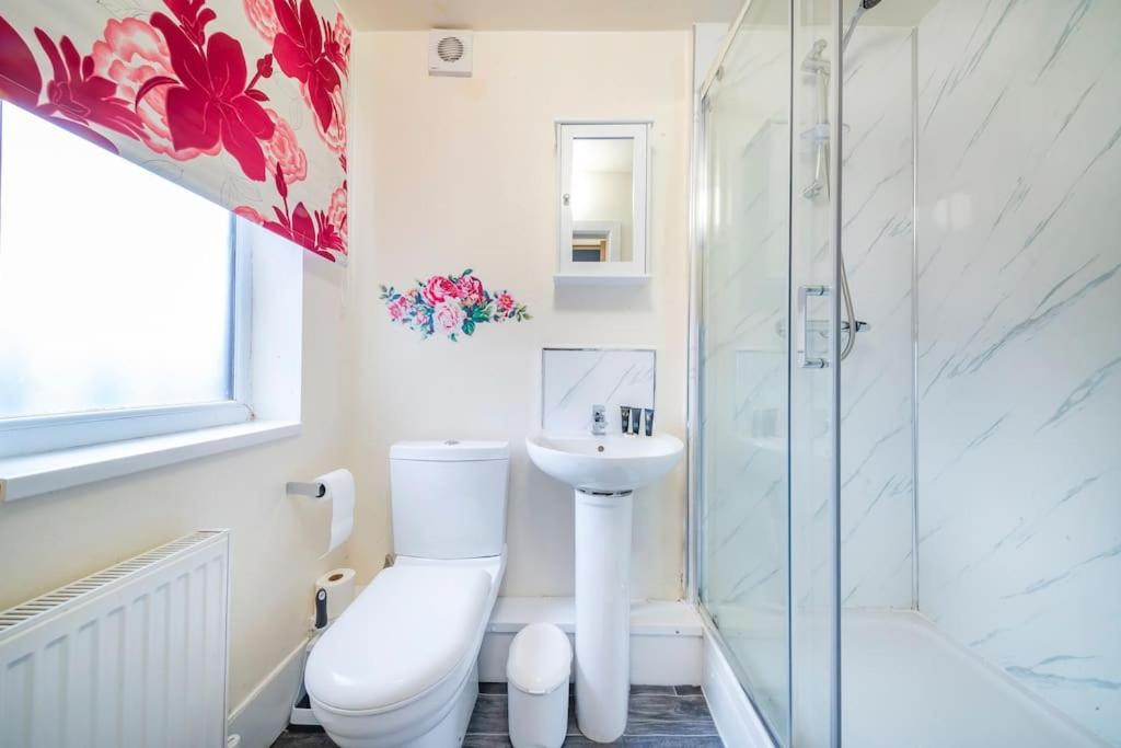 *1va* ground floor apartment setup for your most amazing & relaxed stay + Free Parking + Free Fast WiFi *