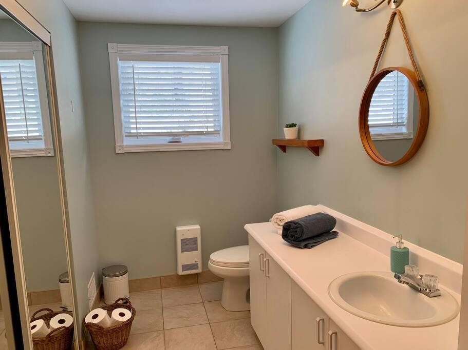 Le Chalet Bleu, aux pieds des Monts-Valin