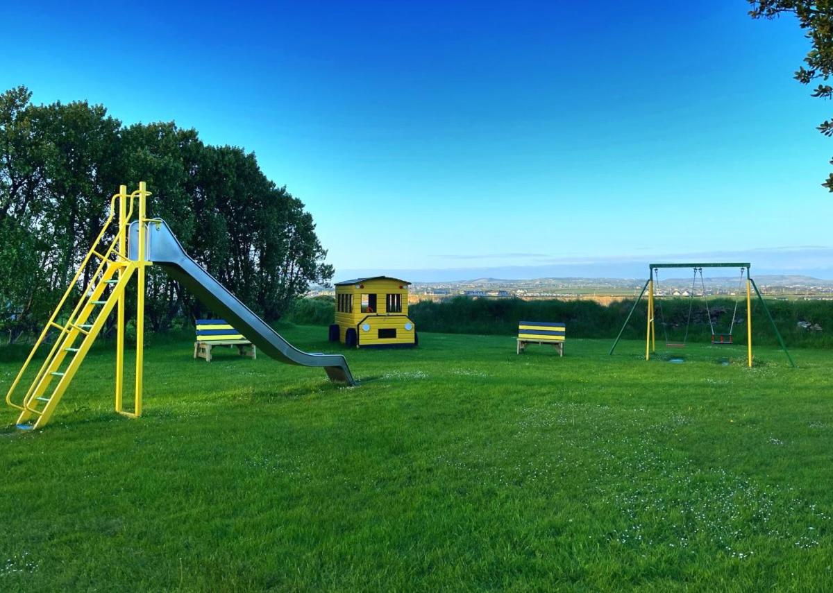 Quilty Holiday Cottages - Type B