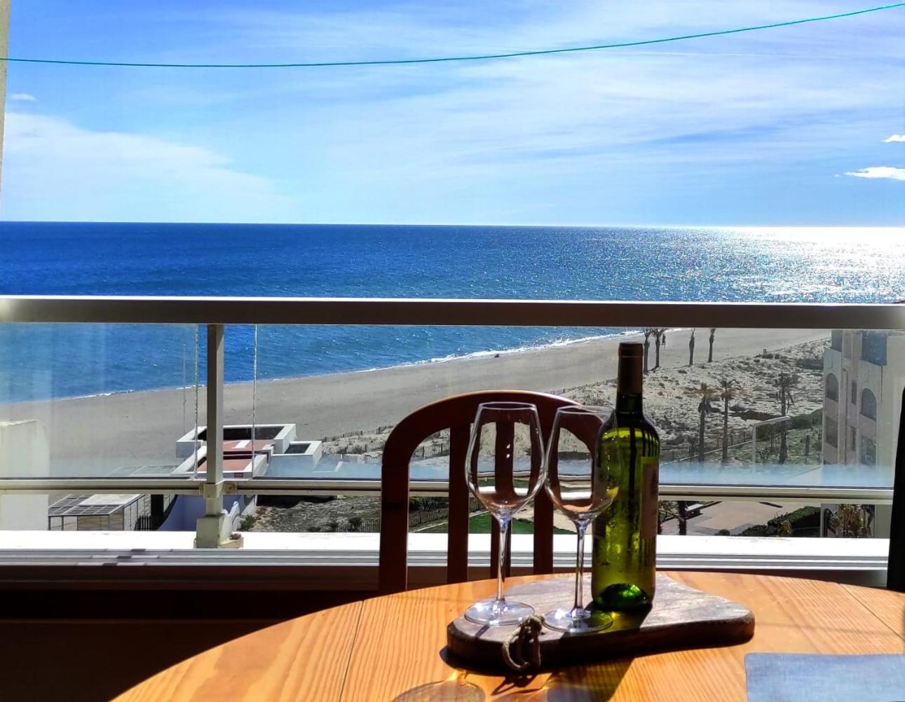 Appartement de vacances - Splendide vue sur mer, Parking privé