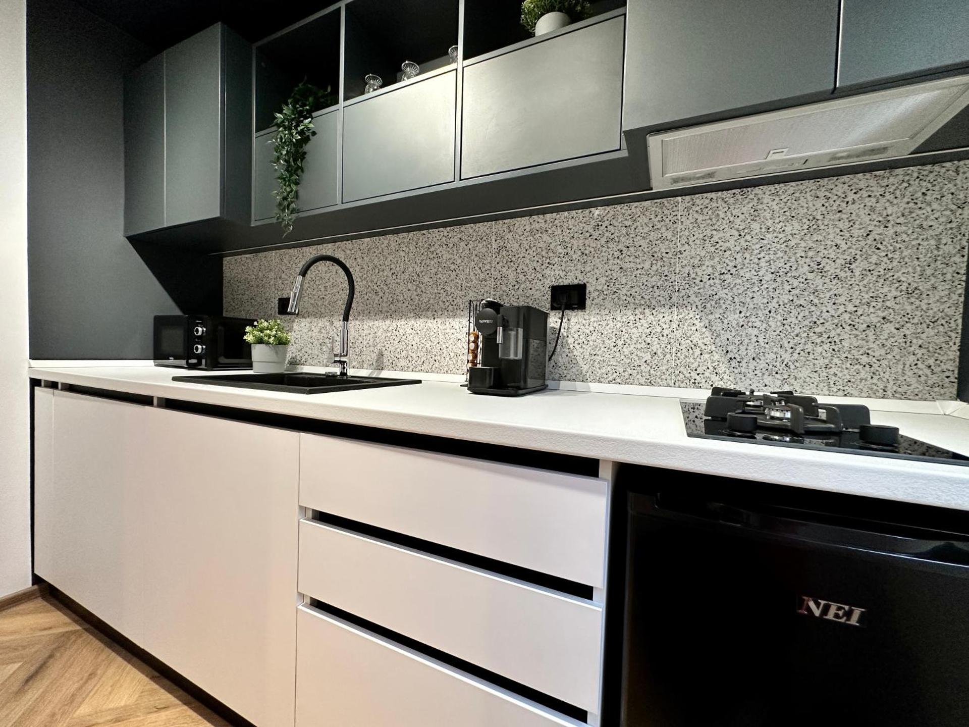 Kitchen or kitchenette