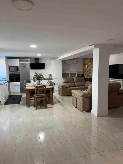 Casa Toja. Agradable y familiar.