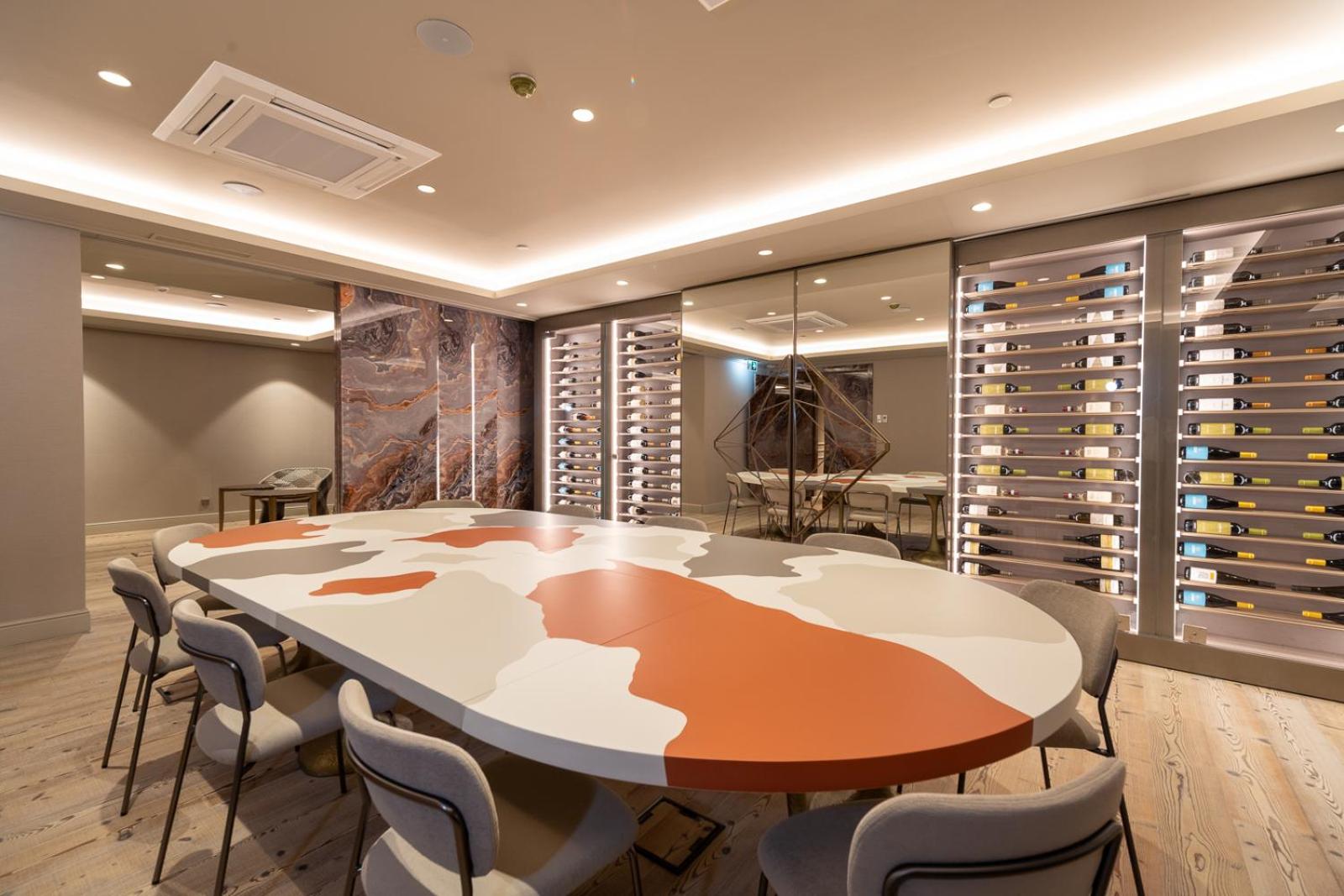 Meeting/conference room