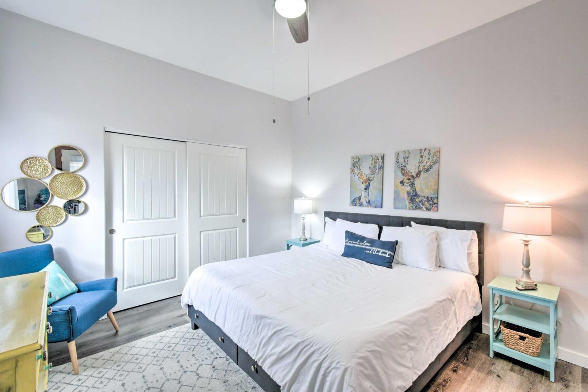 Swim, Hike and Fish Canalfront Gem in Ocean Shores