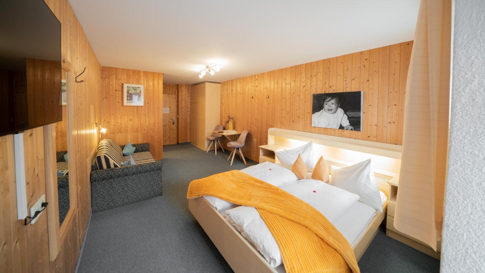 Photo of the whole room