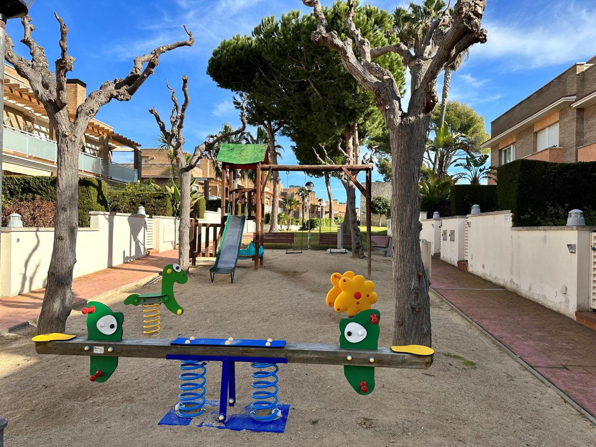 Villa Alex Altafulla Hermosa casa con espectaculares vistas al mar y a tocar de una idílica calita