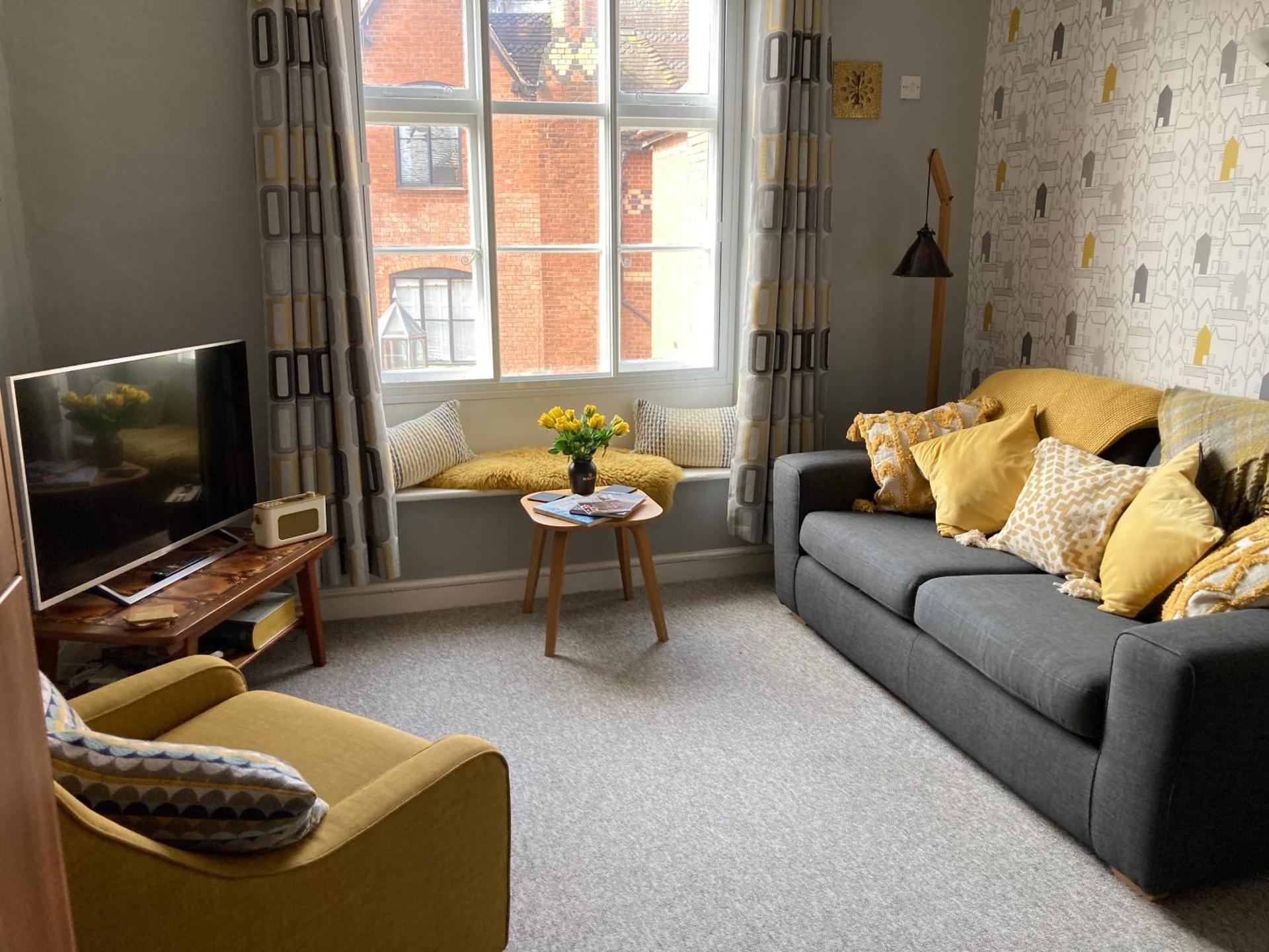 Assembly View - two bedroomed apartment with parking permit in Ludlow Town Centre