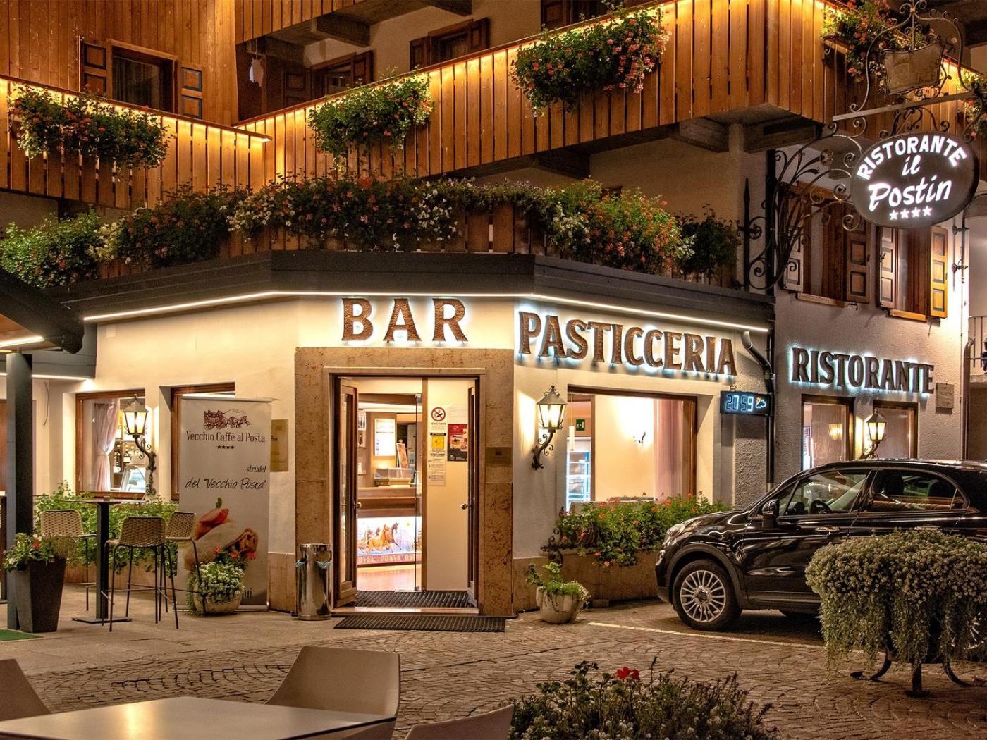 Restaurant/places to eat