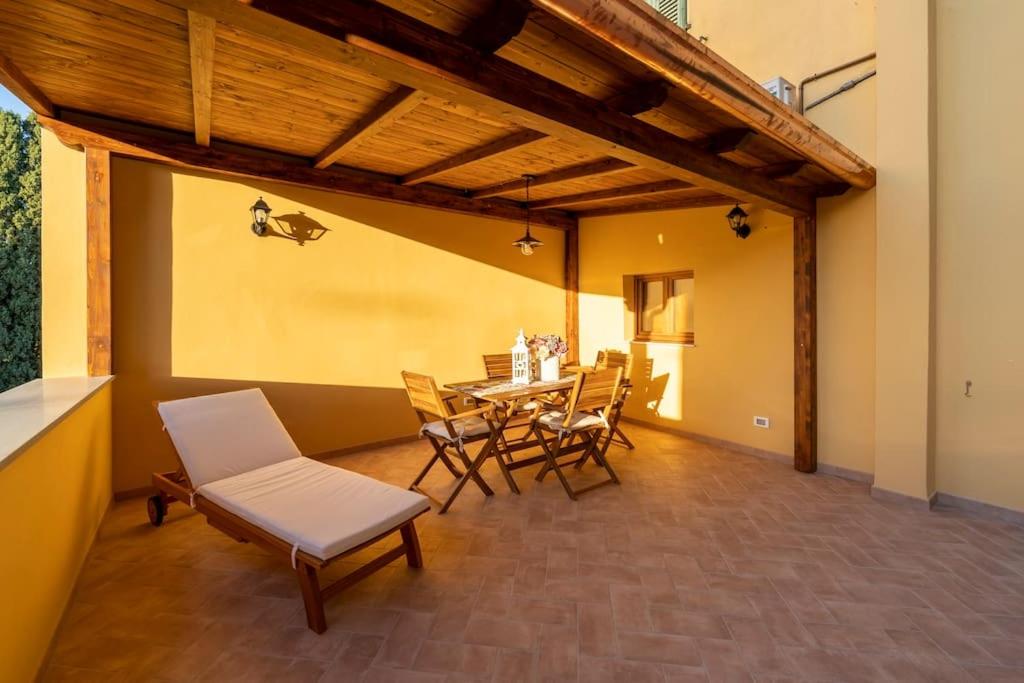 Lajatico Rentals - Terrazza sul Tramonto del Silenzio