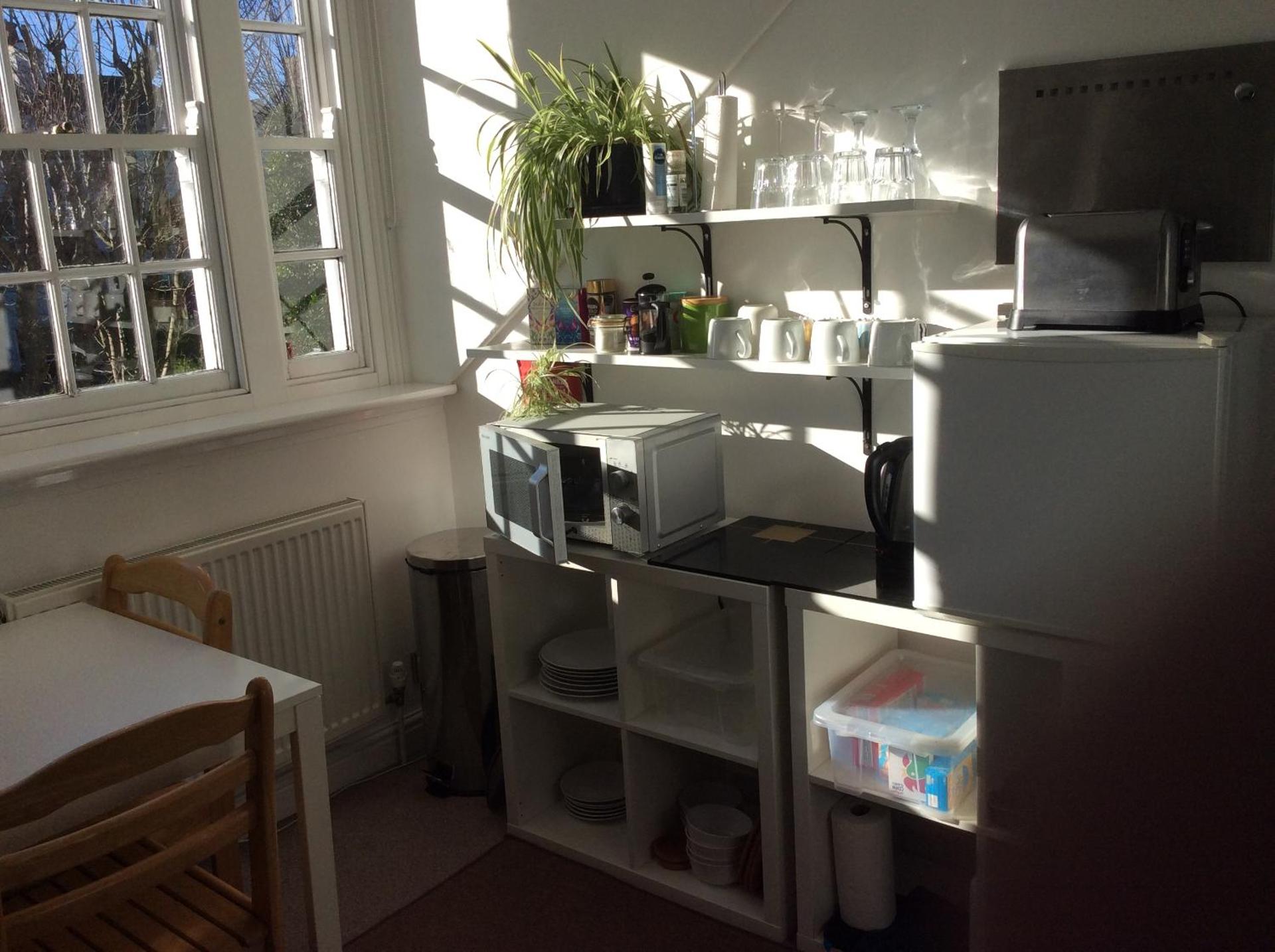 Cosy Loft Apartment in Georgian Home