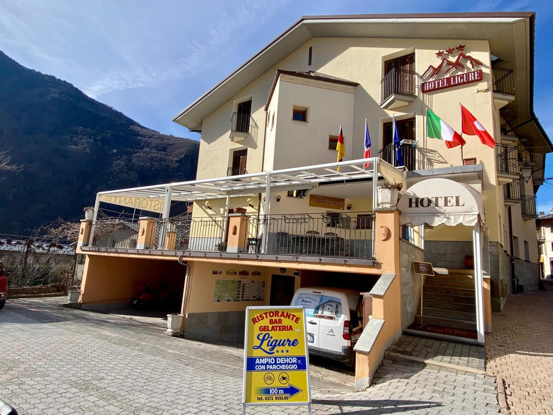 Property logo or sign