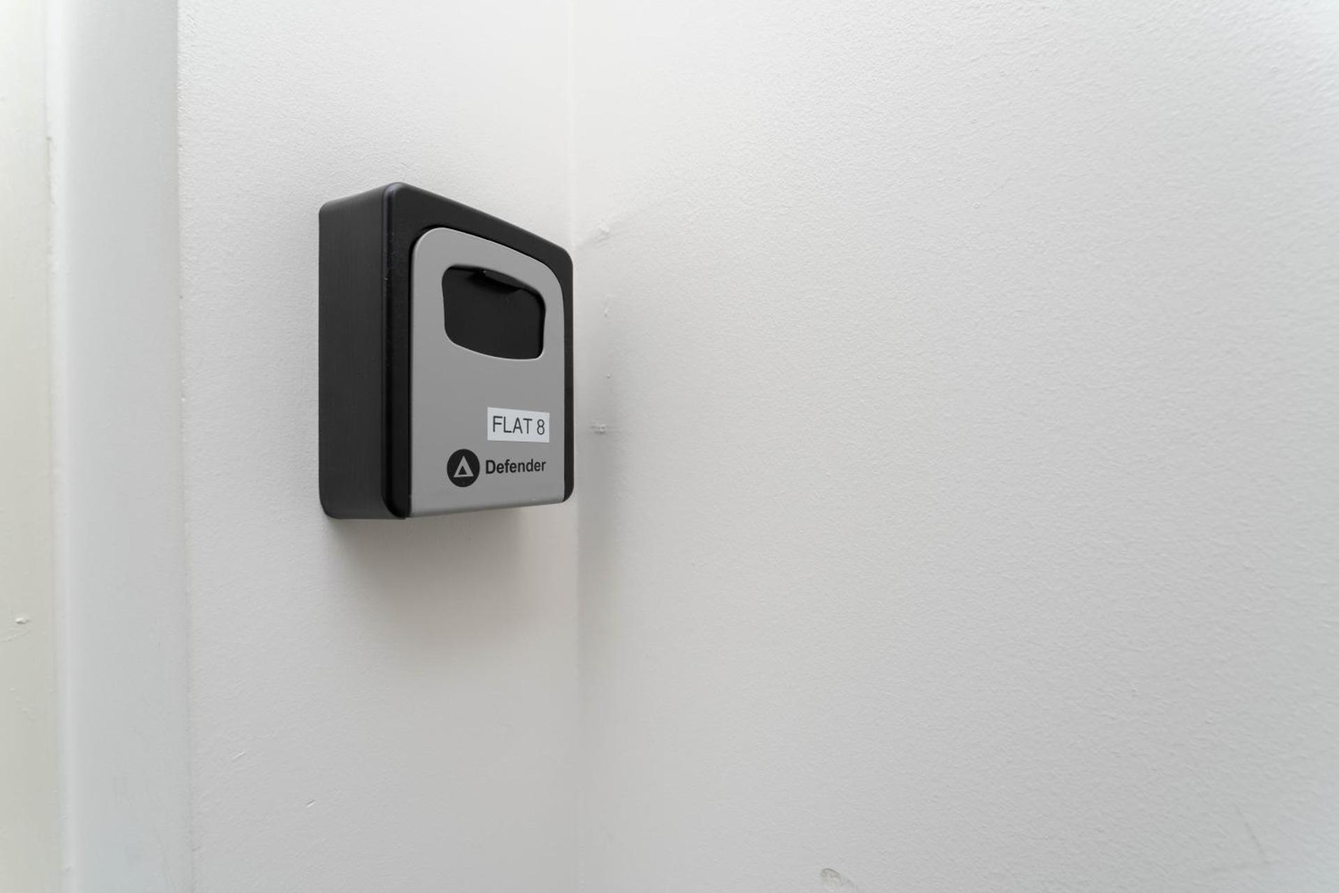 One bed flat with additional double mattress suitable for 4