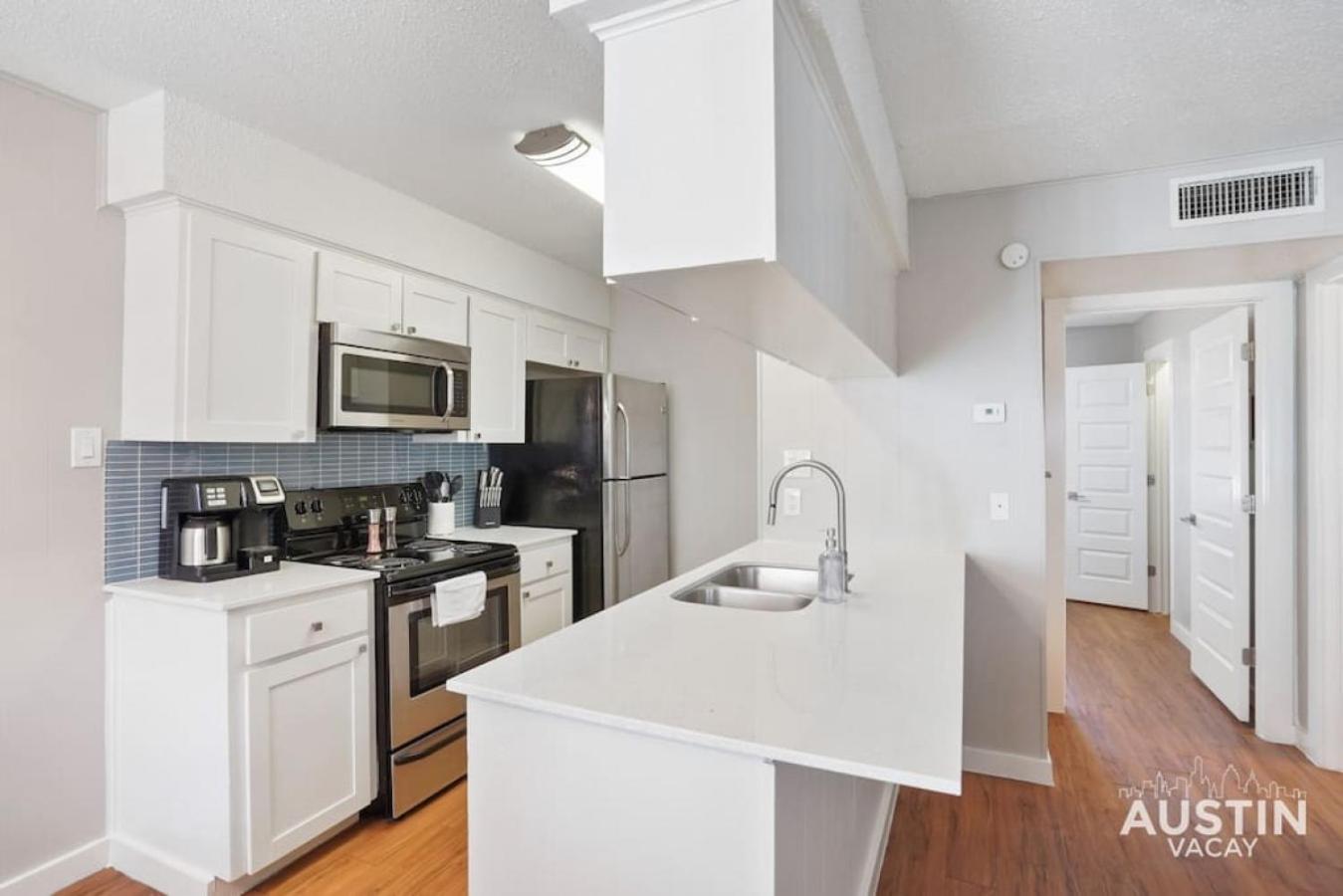 Cook and Gather Around in a Fully Equipped Apartment