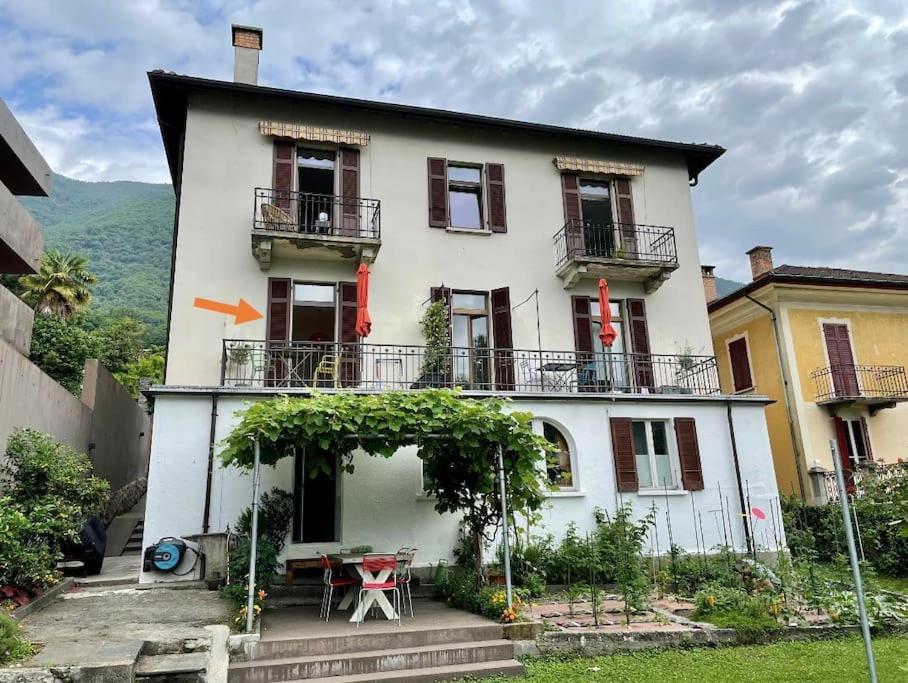 la meta appartamento vista lago con parcheggio