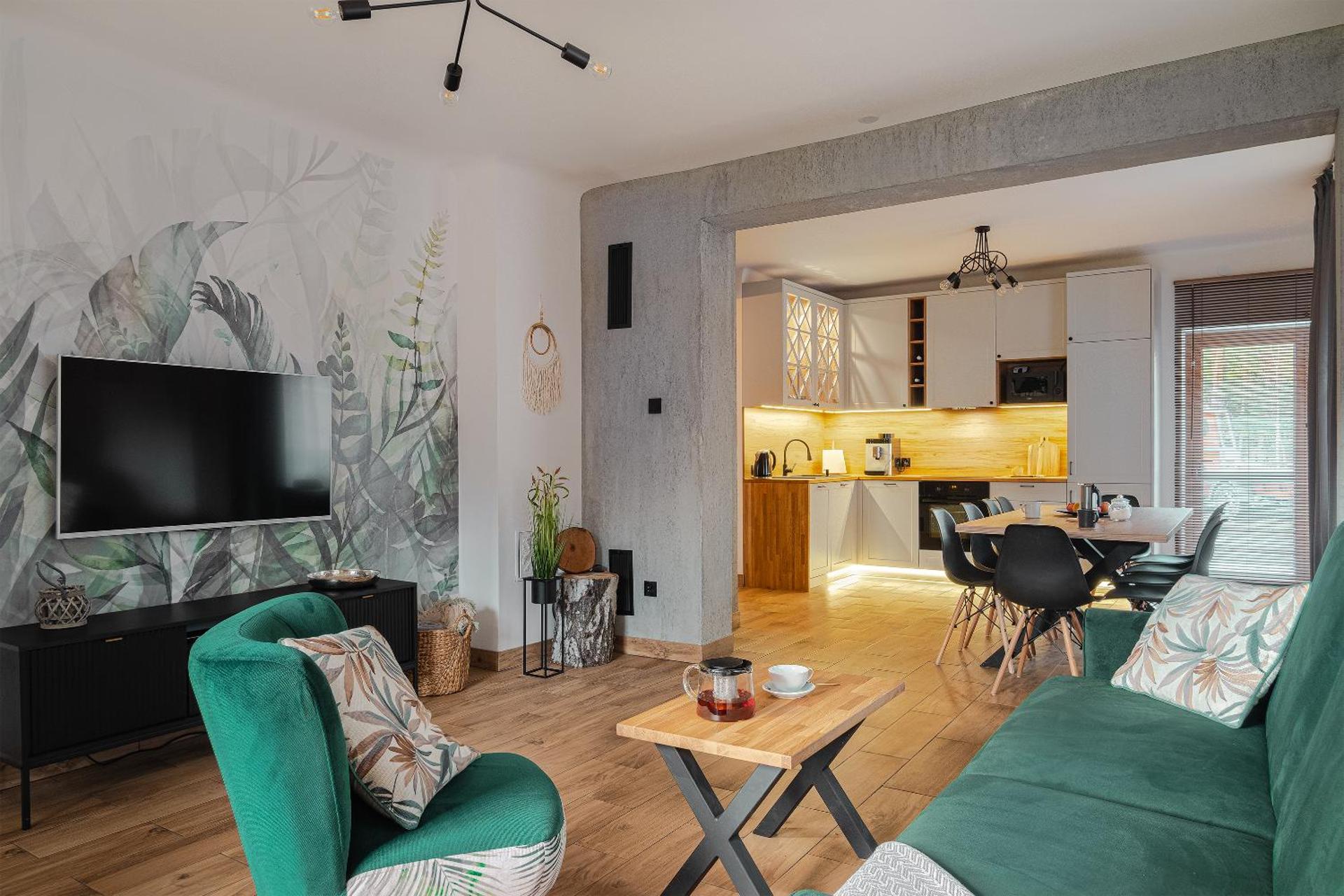 Communal lounge/ TV room