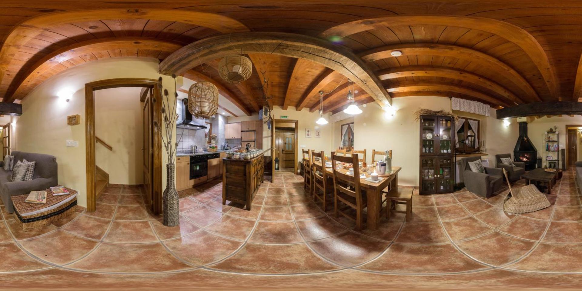 Communal lounge/ TV room