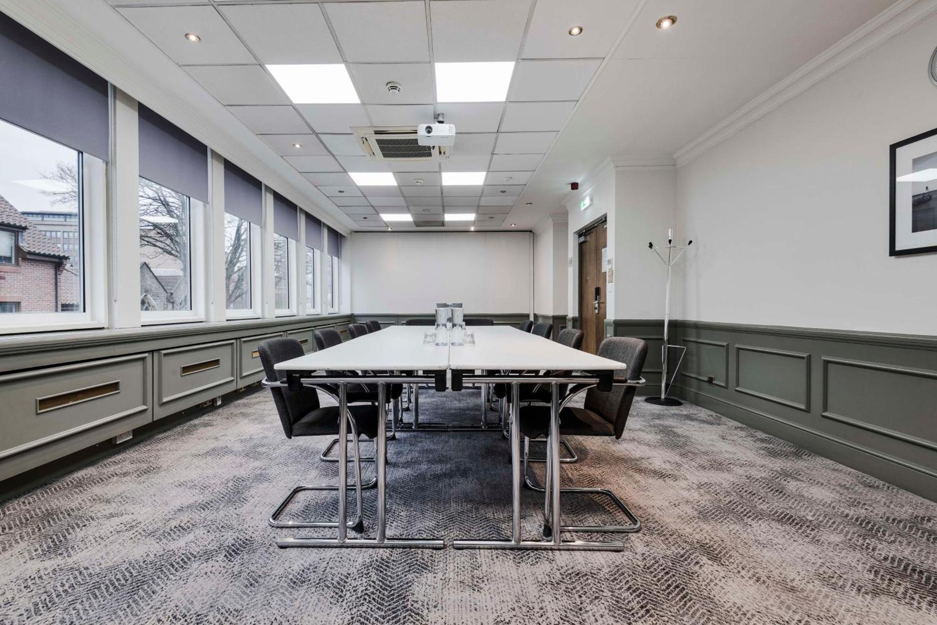 Meeting/conference room