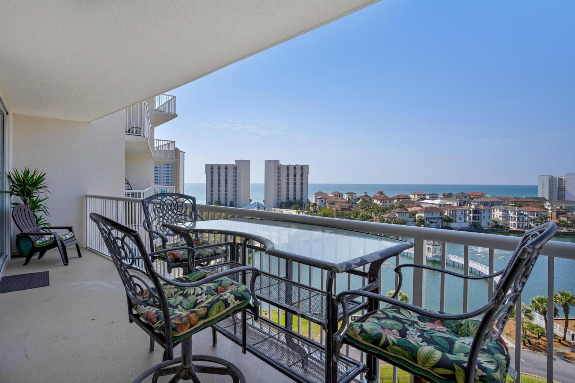 Pelican Beach Terrace 805