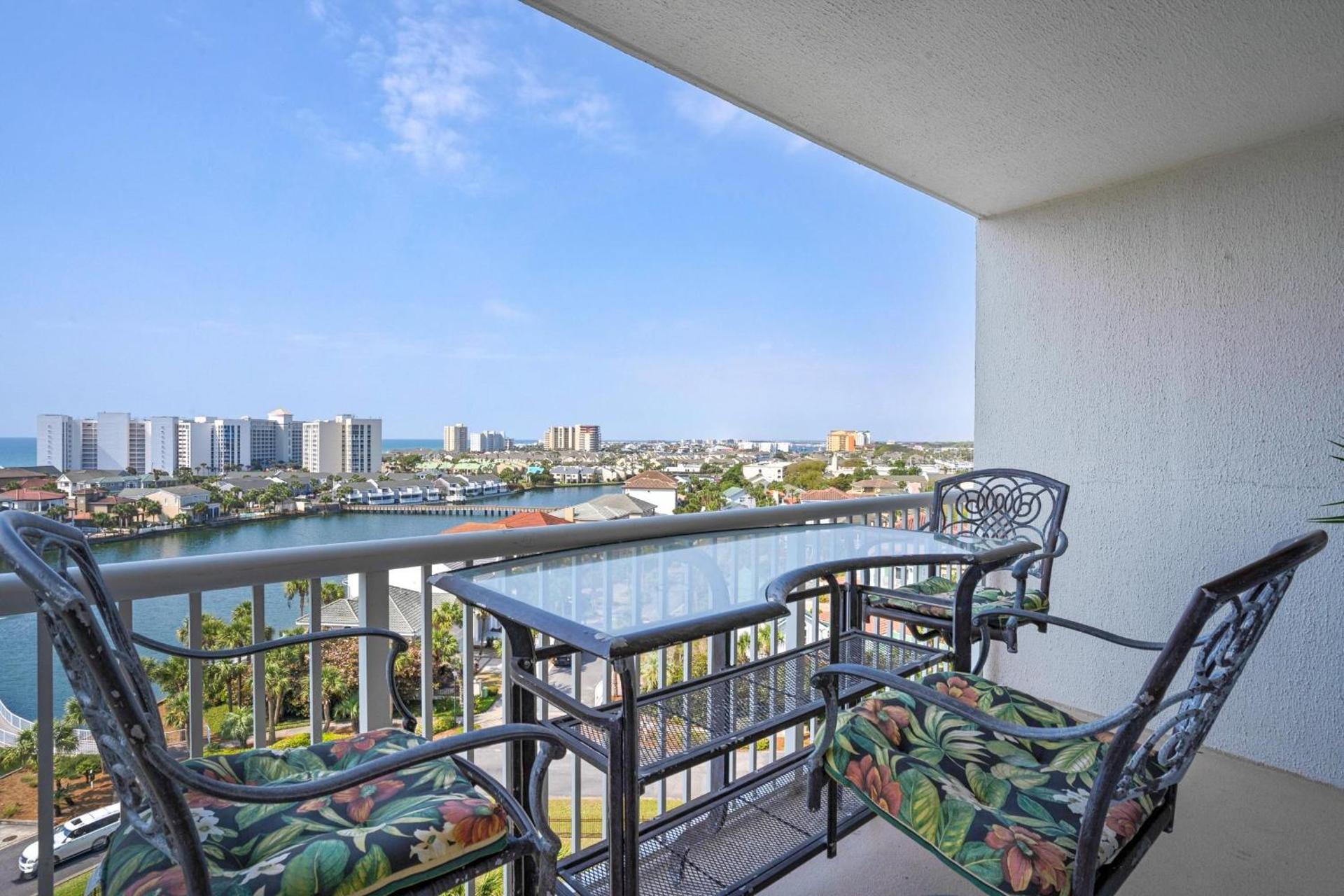 Pelican Beach Terrace 805
