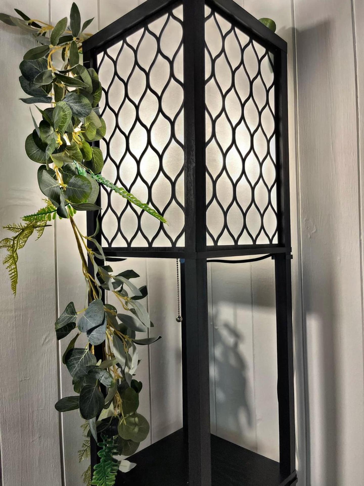 Snowdrop 13-Hot Tub-Woodlandlodges-Carmarthenshire